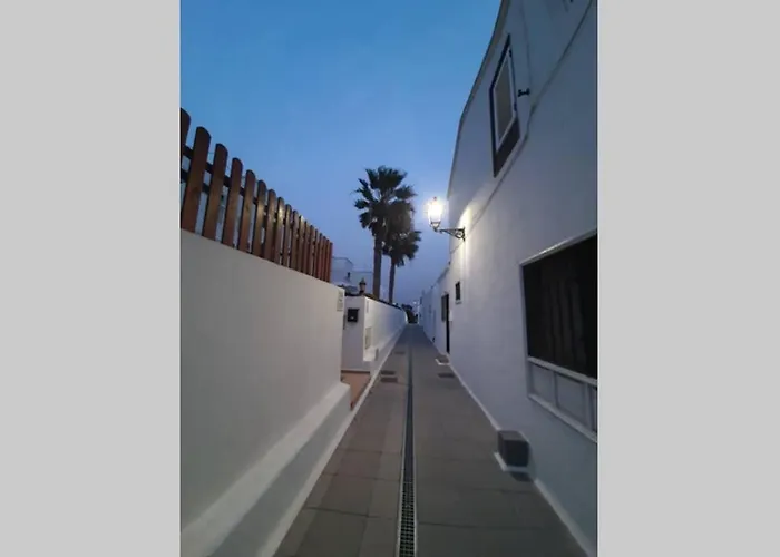 El Pasadizo - The Secret Passage-puerto Del Carmen 아파트